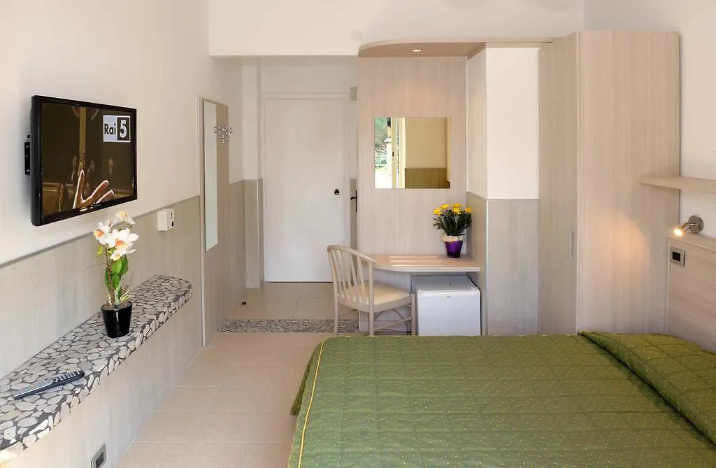 **  Hotel Puntabella Varazze Italy
